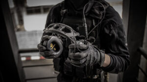 CHOOSING THE RIGHT TACTICAL HEADSET: WHAT THE EARMOR M33 PRO TACTICAL HEADSET GETS RIGHT